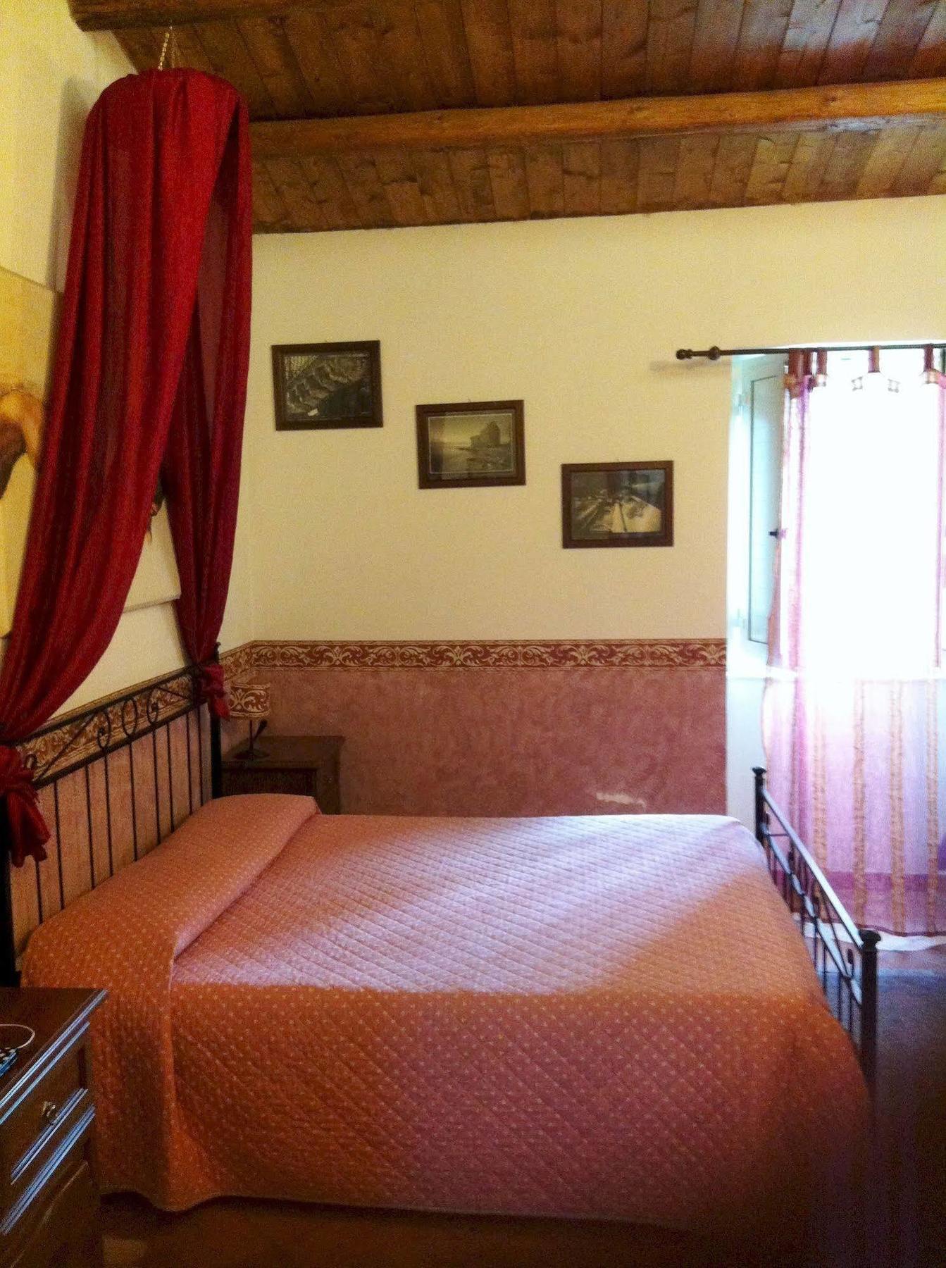 B&B Vinci โนโต ภายนอก รูปภาพ